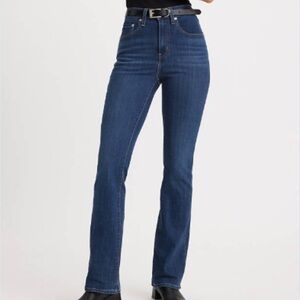 Levi’s 725 High Rise Boot Cut Size 25